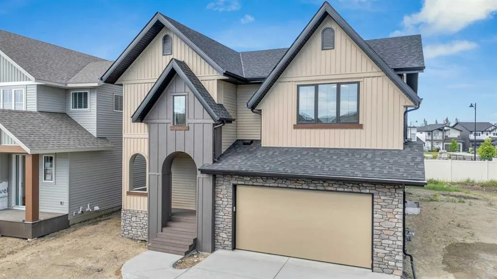 20 Eaton Crescent