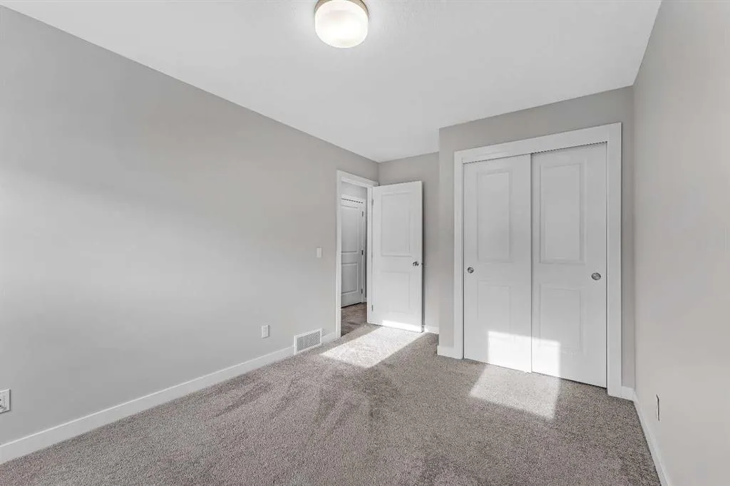 6 Stonehouse Crescent NW