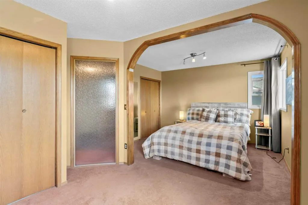 87 Sun Harbour Close SE