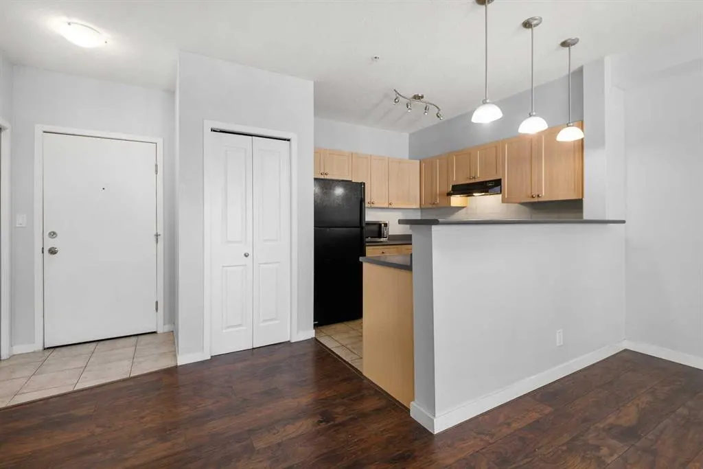 333 Taravista Drive NE, #1203