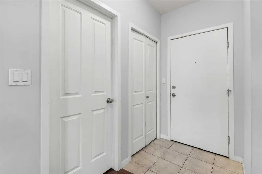 333 Taravista Drive NE, #1203