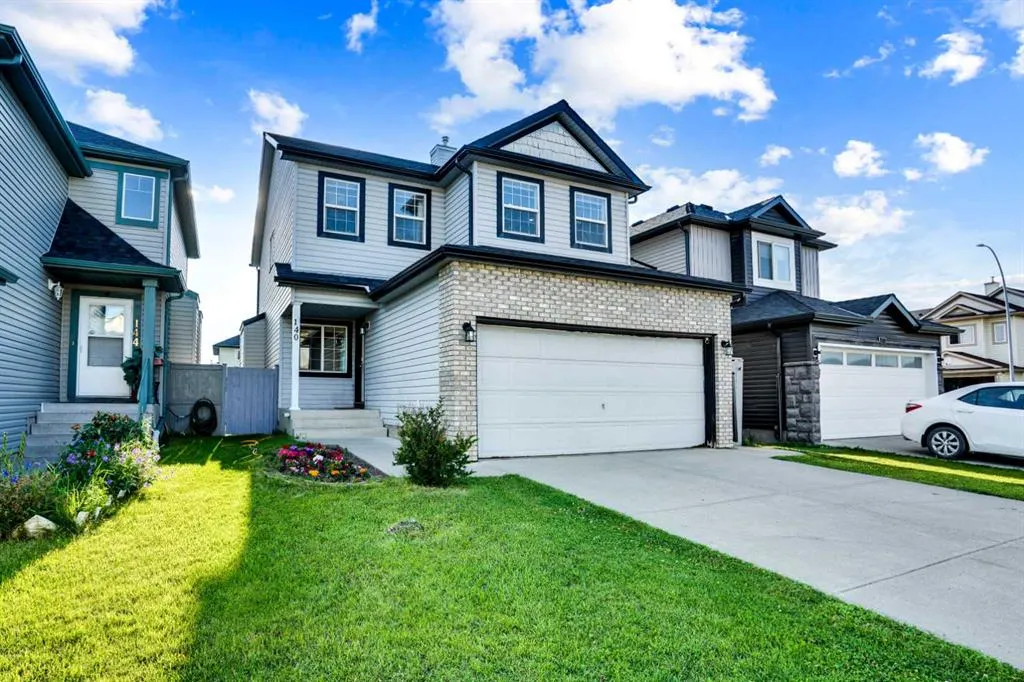140 Saddlehorn Crescent NE