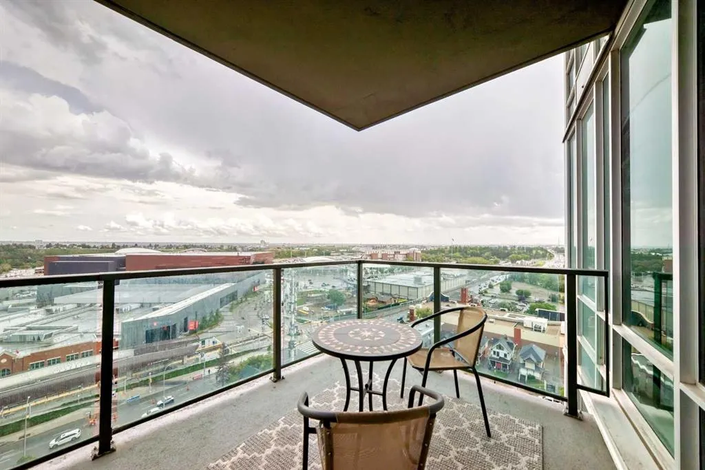210 15 Avenue SE, #1606