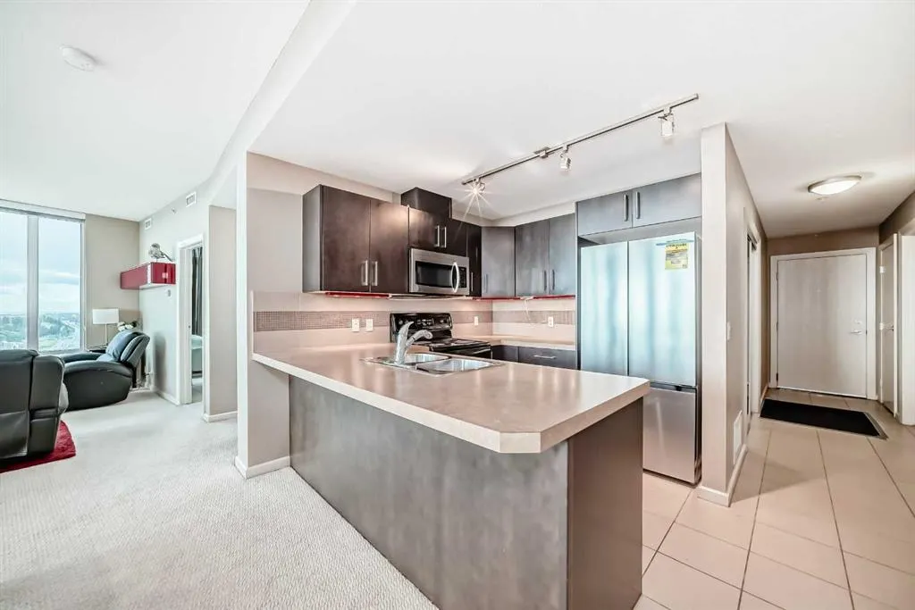 210 15 Avenue SE, #1606