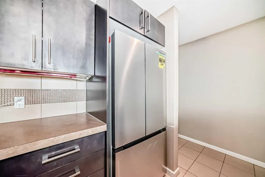 210 15 Avenue SE, #1606