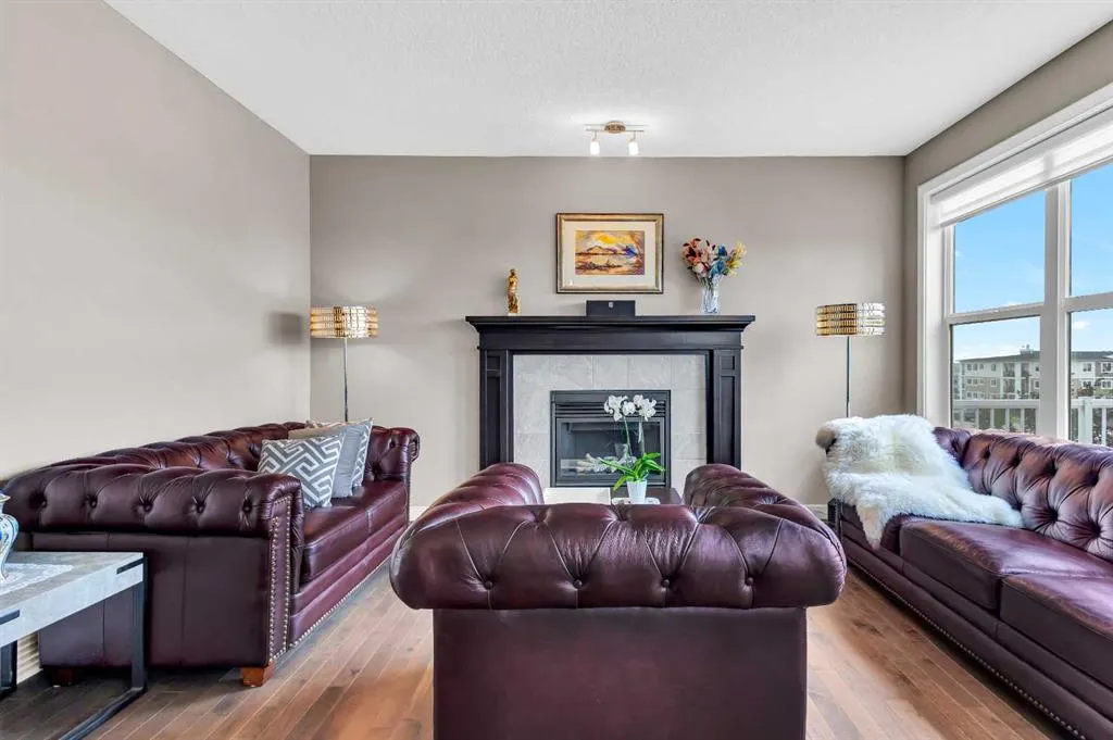 74 Nolanfield Court NW