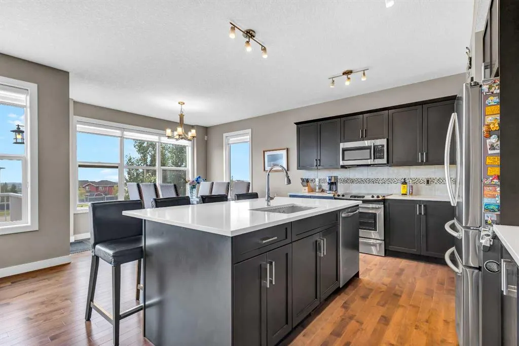 74 Nolanfield Court NW