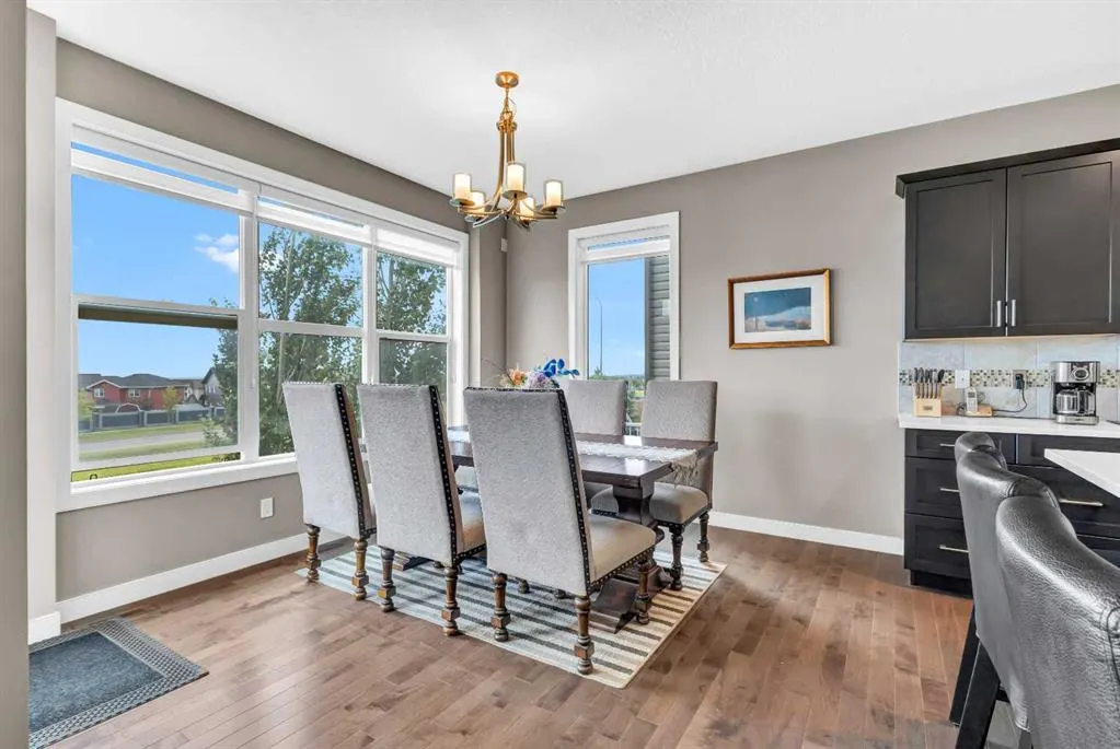 74 Nolanfield Court NW