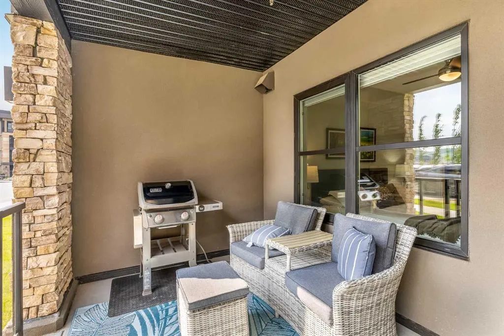 125 Wolf Hollow Crescent SE, #112