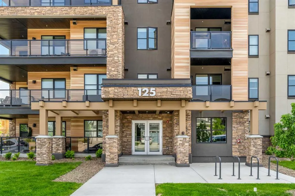 125 Wolf Hollow Crescent SE, #112