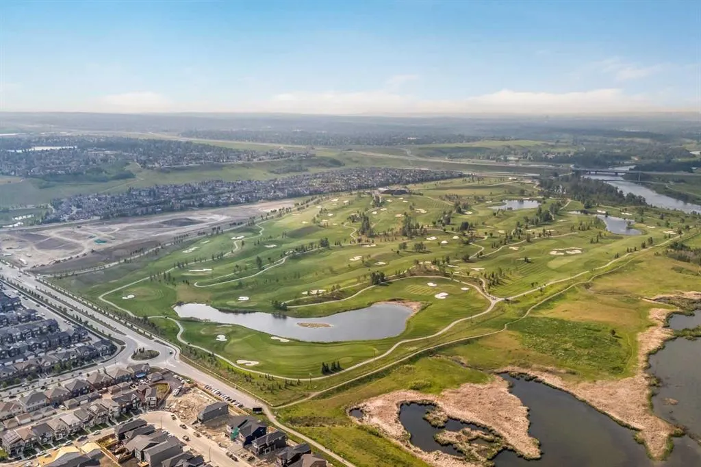 125 Wolf Hollow Crescent SE, #112