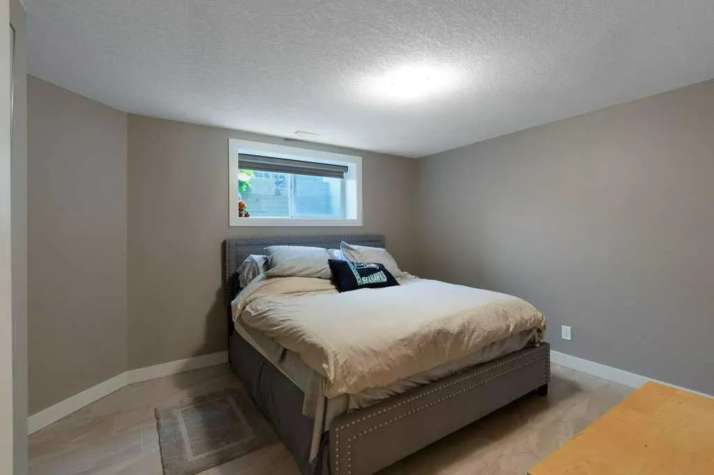 200 Cimarron Drive