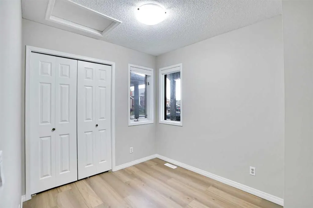 55 Tararidge Court NE