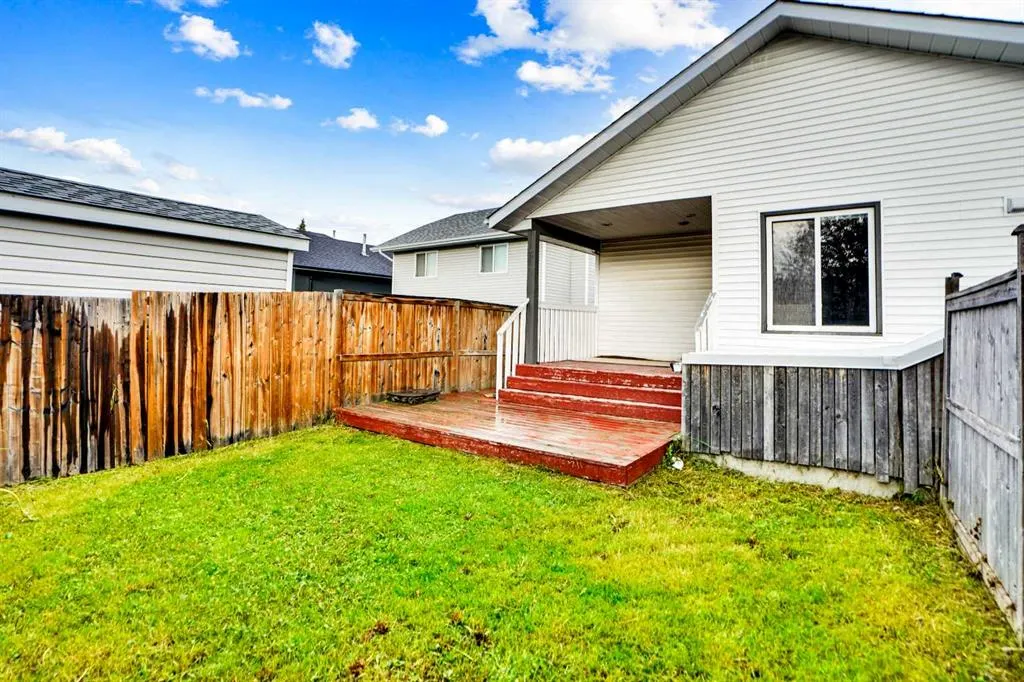 55 Tararidge Court NE