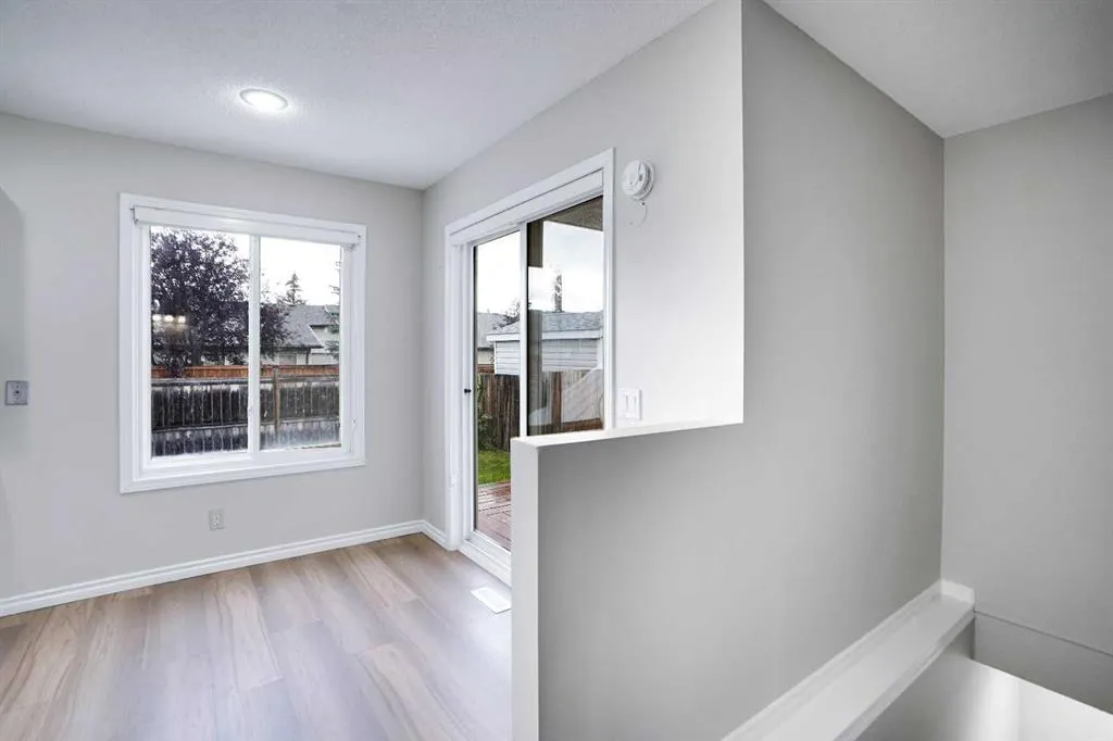 55 Tararidge Court NE