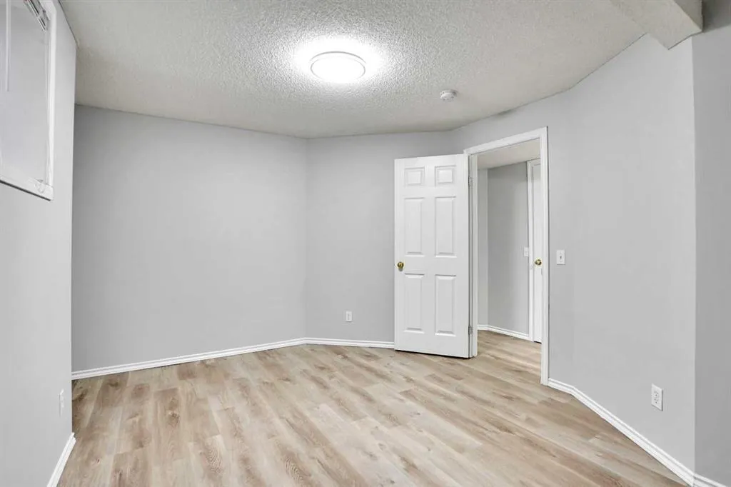 55 Tararidge Court NE
