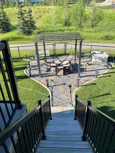 72 Nolanlake View NW