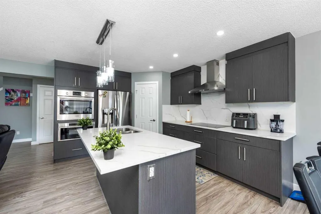 116 Chapalina Crescent SE