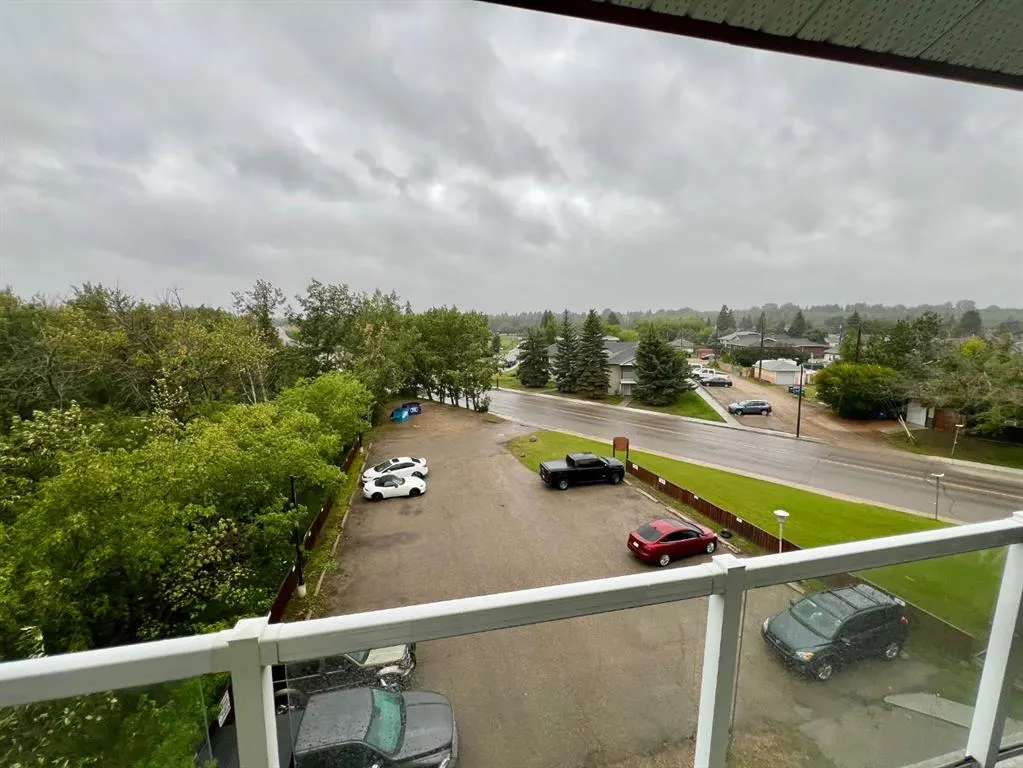 5519 Kerry Wood Drive, #305