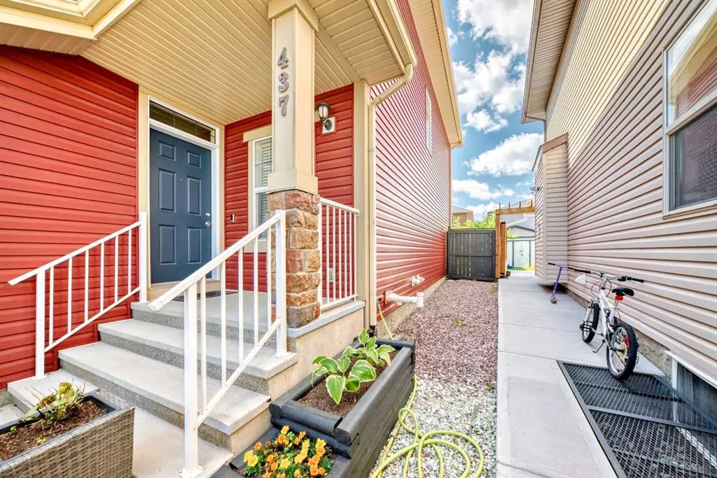 437 Auburn Bay Drive SE