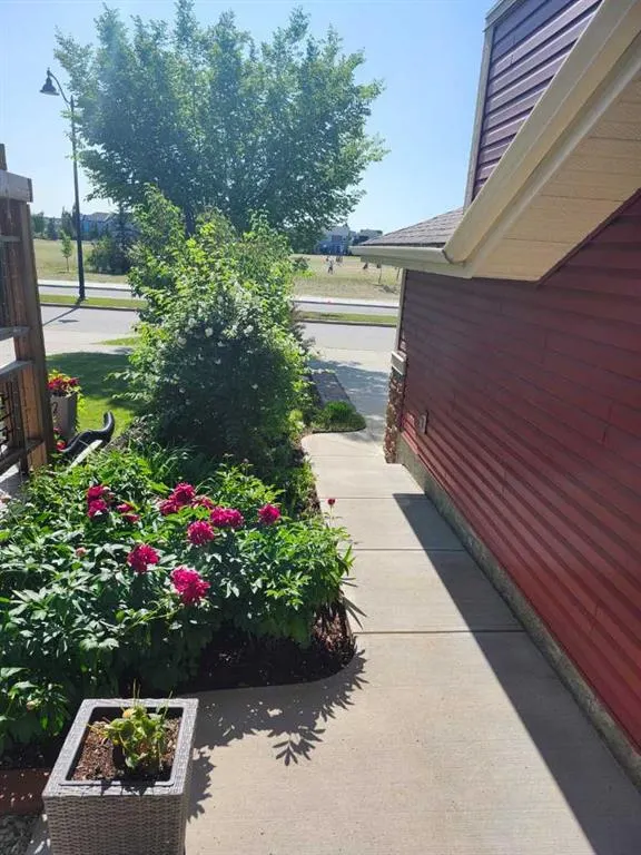 437 Auburn Bay Drive SE