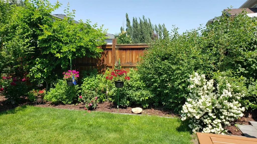 437 Auburn Bay Drive SE
