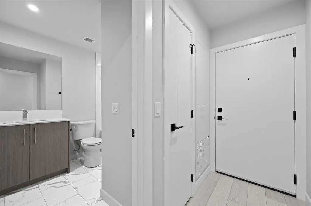 110 18A Street NW, #252