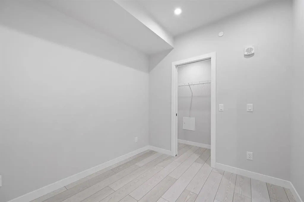 110 18A Street NW, #252