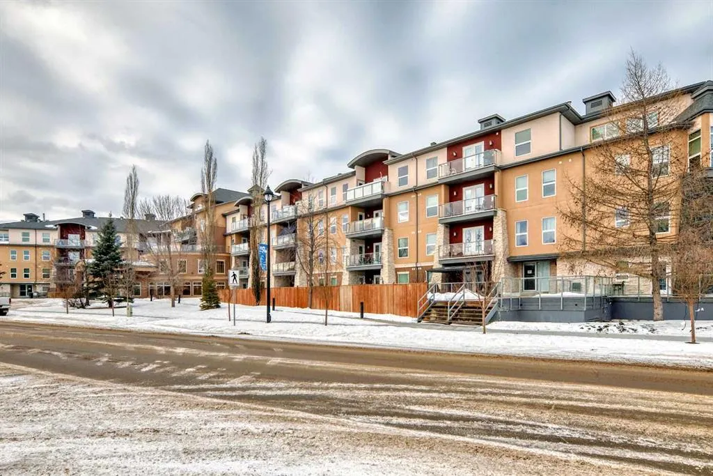 5040 53 Street, #302