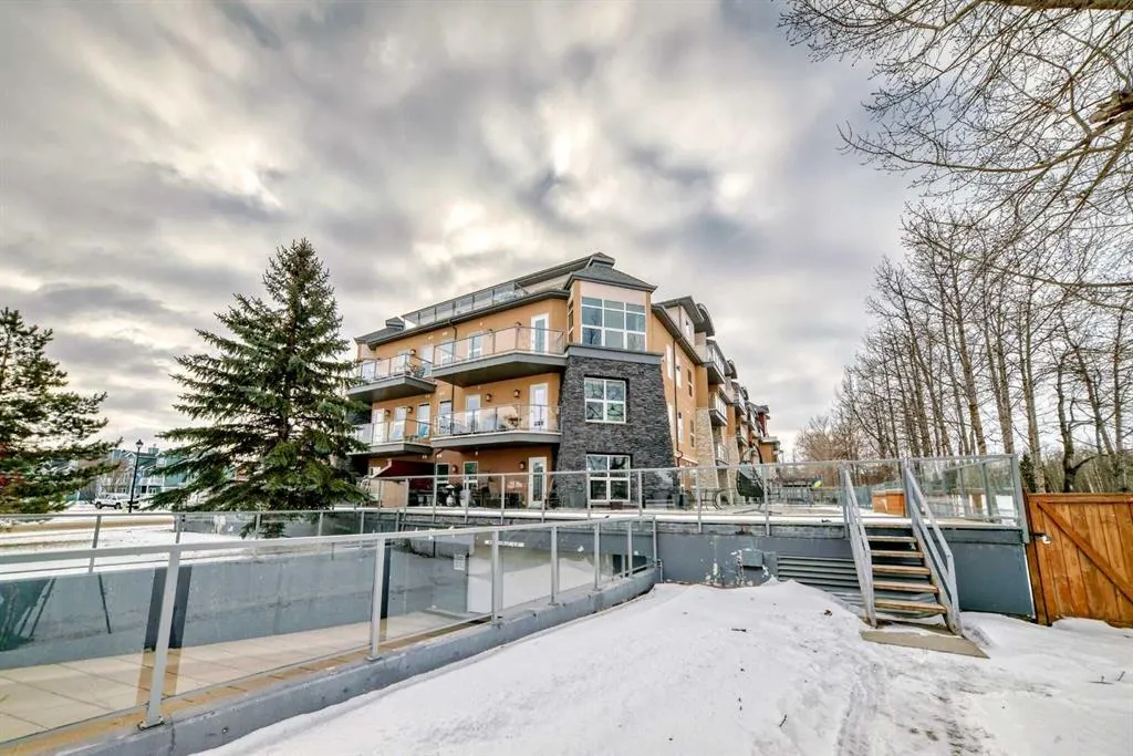 5040 53 Street, #302