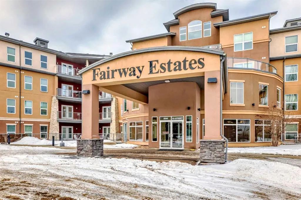 5040 53 Street, #302