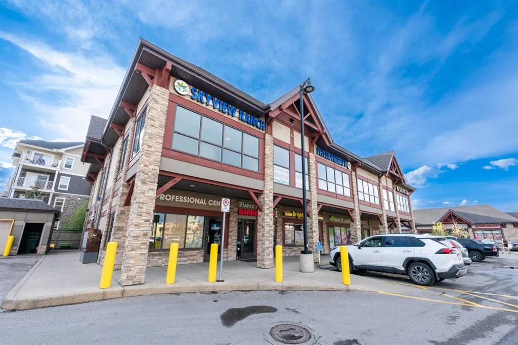 30 Cornerstone Manor NE, #412