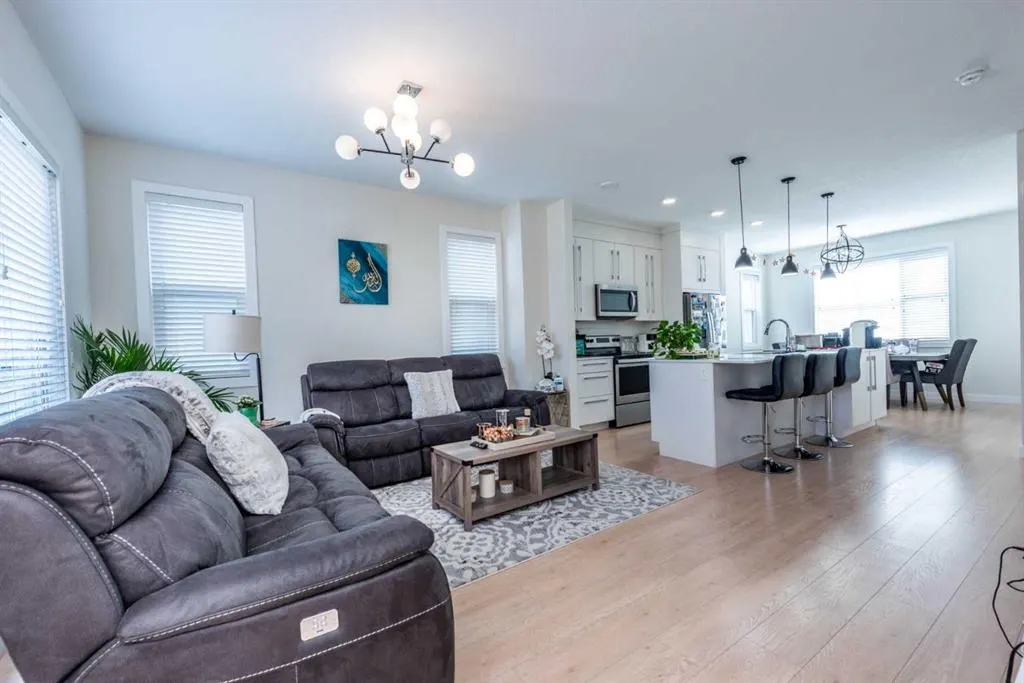 30 Cornerstone Manor NE, #412