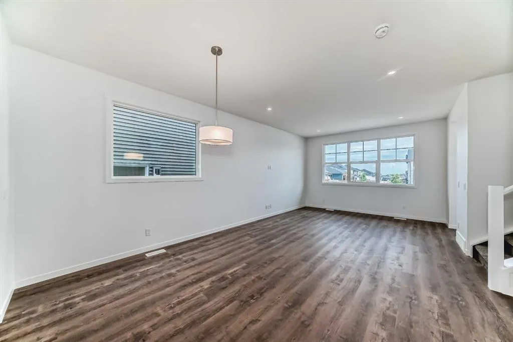 72 Wedderburn Drive