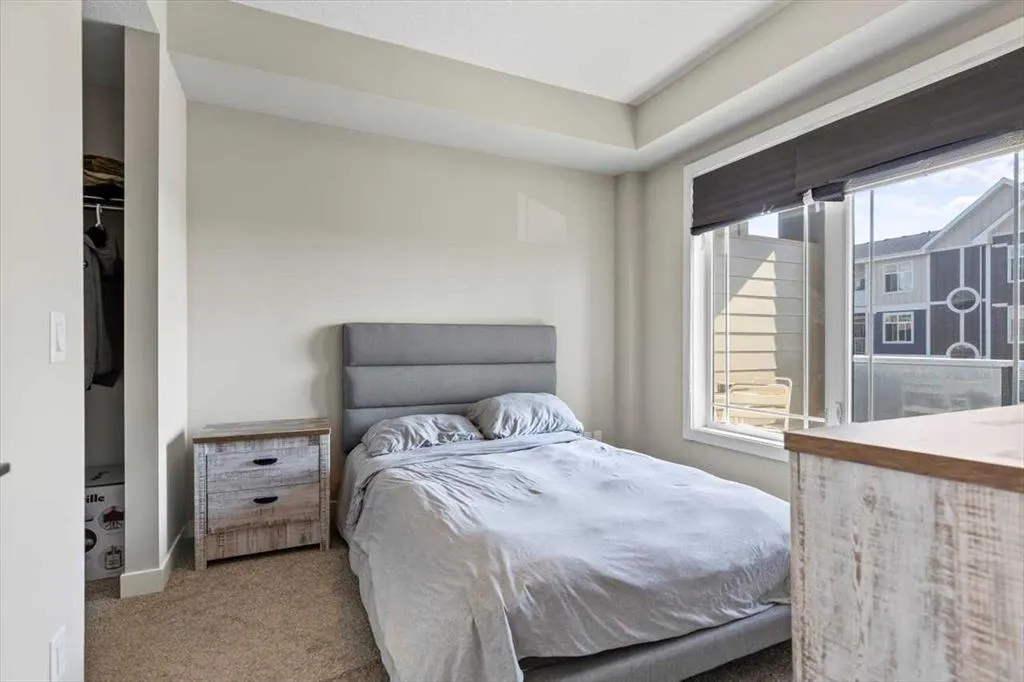 100 Auburn Meadows Manor SE, #309