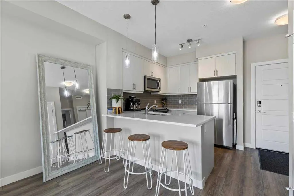 100 Auburn Meadows Manor SE, #309