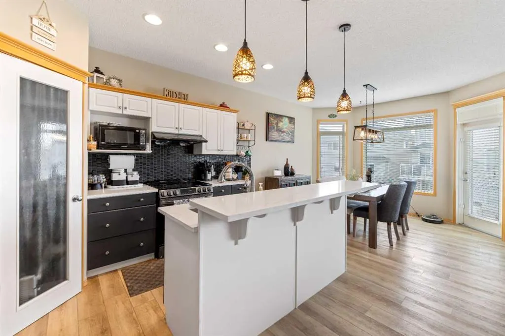 101 Coral Reef Manor NE