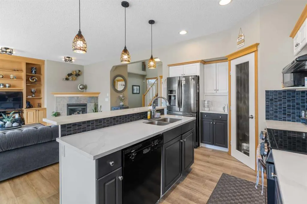 101 Coral Reef Manor NE