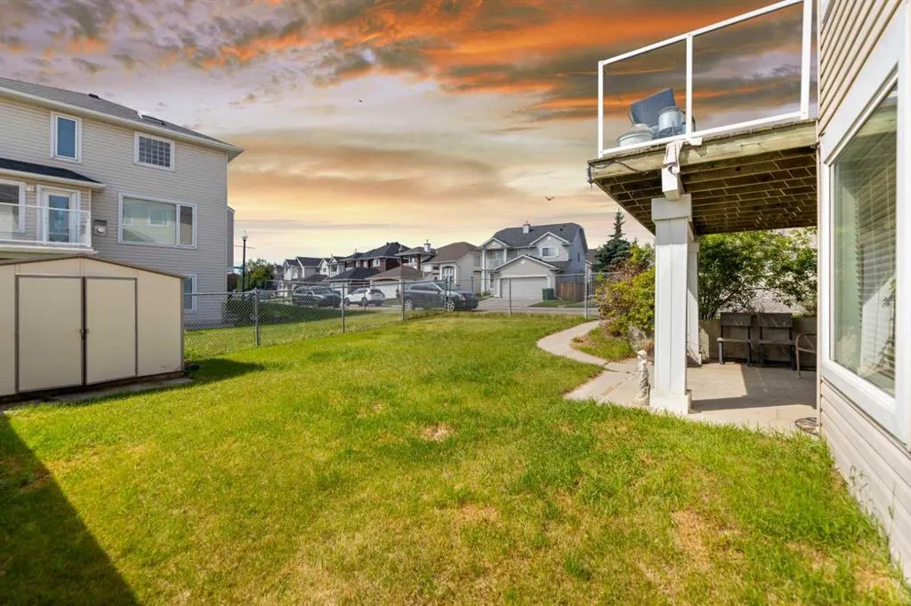 101 Coral Reef Manor NE