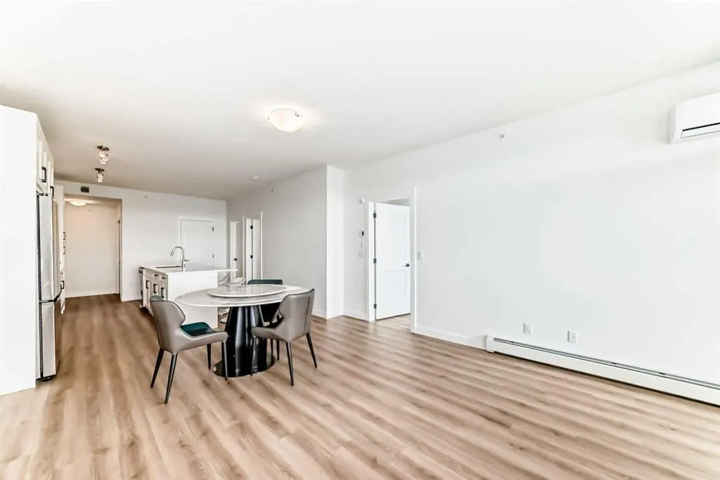 55 lucas Way NW, #2409