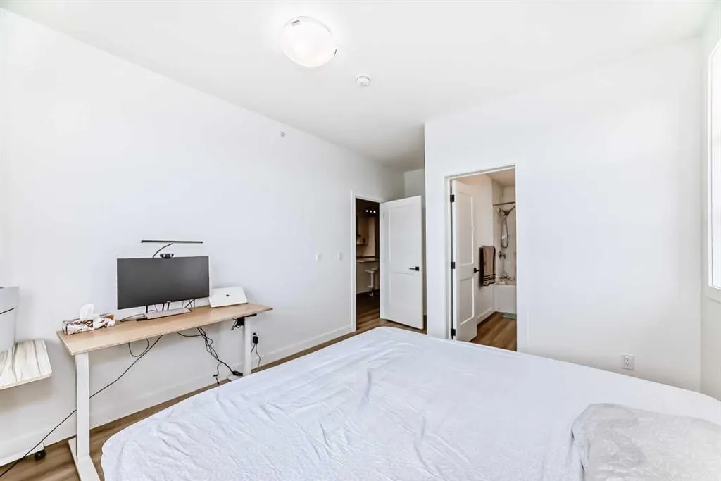 55 lucas Way NW, #2409