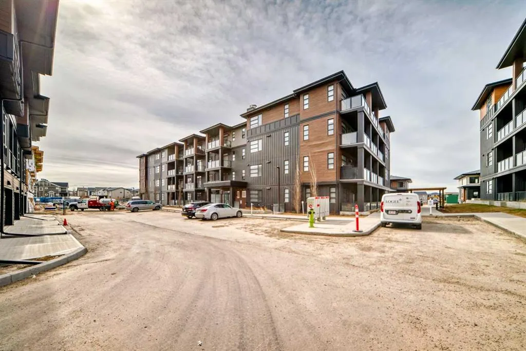 55 lucas Way NW, #2409