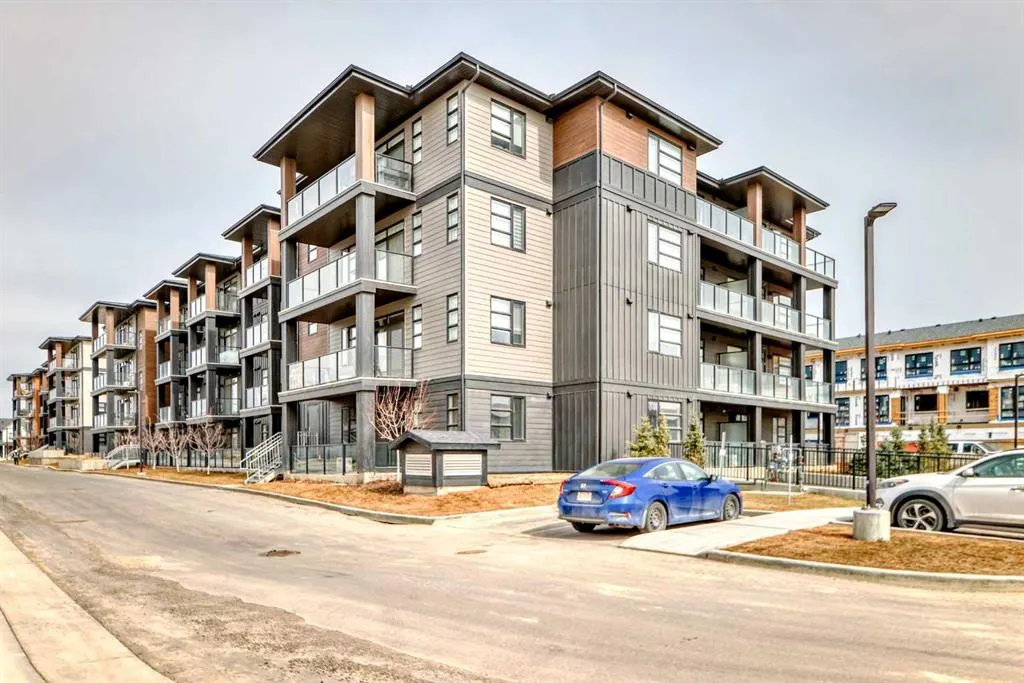 55 lucas Way NW, #2409