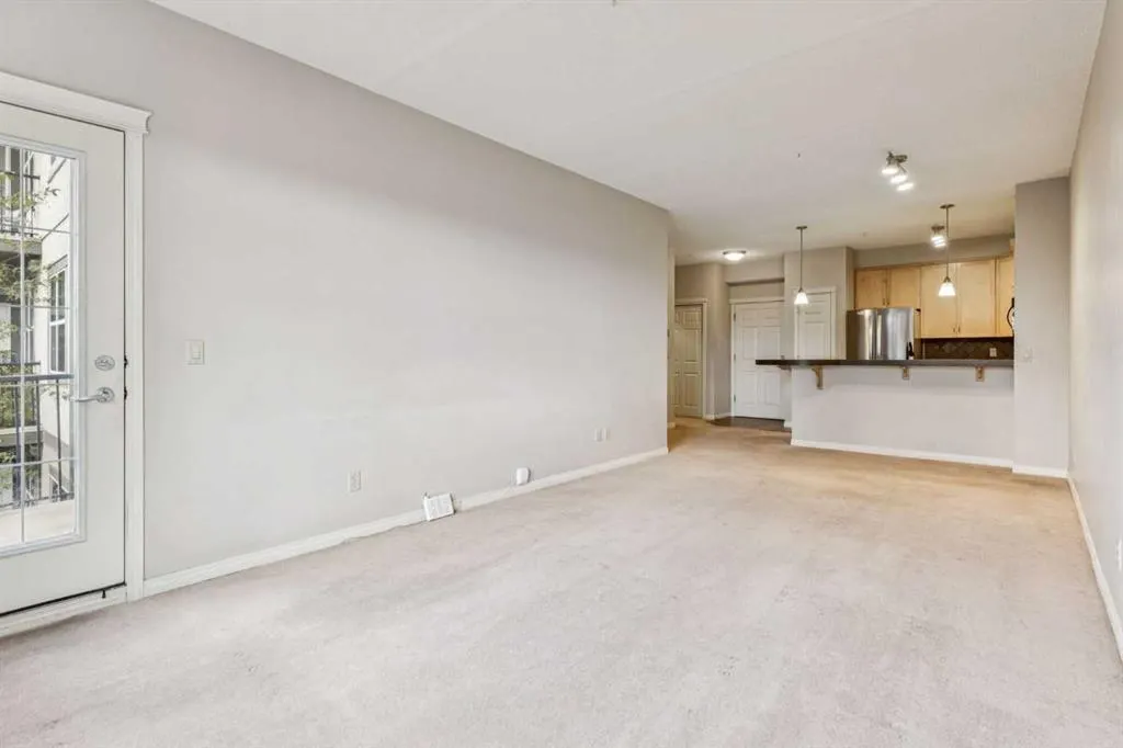 37 Prestwick Drive SE, #209