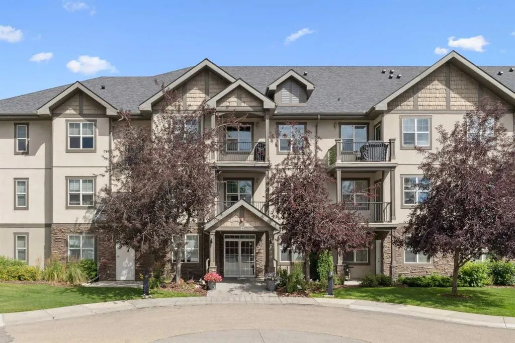 37 Prestwick Drive SE, #209