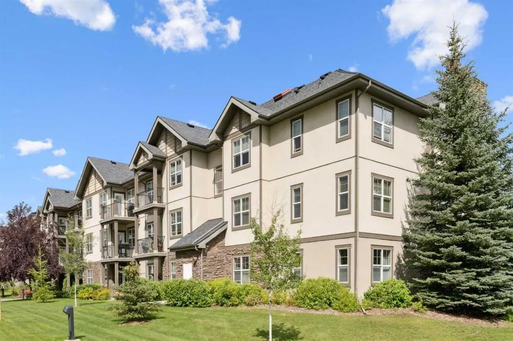 37 Prestwick Drive SE, #209