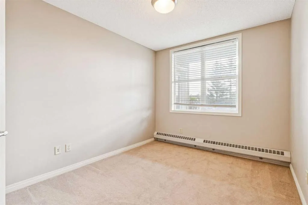 37 Prestwick Drive SE, #209