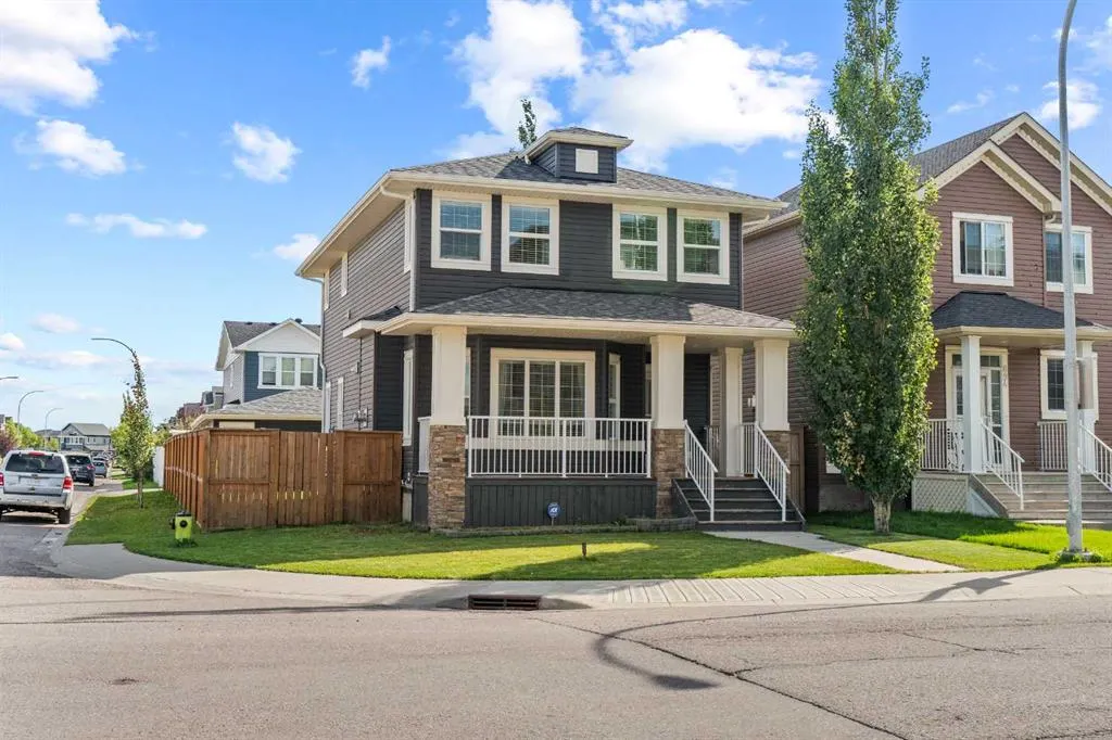 898 Evanston Drive NW