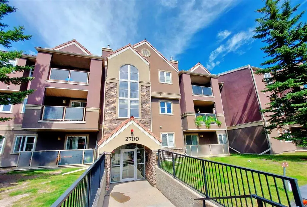2722 EDENWOLD Heights NW, #22