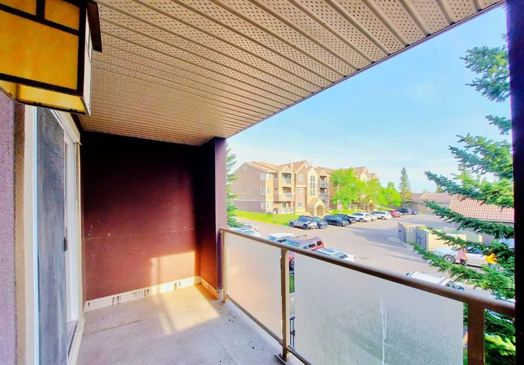 2722 EDENWOLD Heights NW, #22